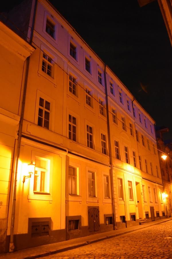 Апартаменты Large Vacation Apartments in the Old Town Рига-8